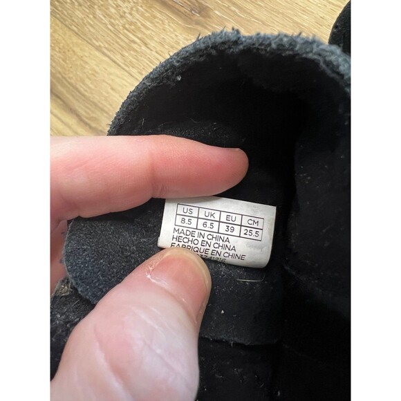 Women's TOMS Black Majorca Perforated Suede Peep Toe Ankle Bootie Block Heel 8.5 - Picture 7 of 7